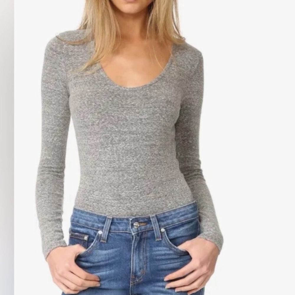 Madewell - long sleeve snap bodysuit - small